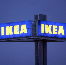 Kamprad Ruckzug Machtkampf Und Fuhrungschaos Bei Ikea Welt