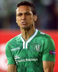 Há 2⃣5⃣ anos, na espanha, o coringão venceu o real betis por 2 a 0, com dois gols de marcelinho carioca! Marcelinho Statistics History Goals Assists Game Log Vitoria