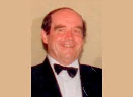 Denis Howard 1932—2023