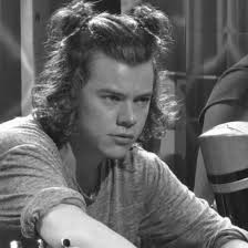 Black And White Harry Styles Photoshoot Beige Aesthetic Harry Styles Pictures Harry Styles Photos Harry Styles Cute