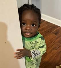 Just because you need to see an adorable baby in your newsfeed.❤️ Him so  handsome!