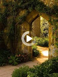 Fuckitandmovetobritain En 2020 Jardins Secrets Beaux Jardins Jardins