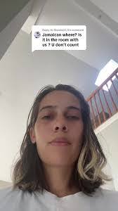 Rochelle Frazier's Instagram, Twitter & Facebook