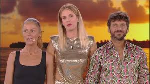 Nel mare magnum del web fioccano le accuse dei telespettatori. Marco Maddaloni Vince L Isola Dei Famosi Video Isola Dei Famosi 2019