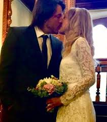 Maybe you would like to learn more about one of these? Erste Bilder Ex Unter Uns Star Mars Zeigt Seine Tochter Promiflash De