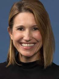 Kelli Sargent's Instagram, Twitter & Facebook