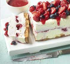 White Chocolate Berry Cheesecake Recipe Desserts Bbc Good Food Recipes Berry Cheesecake