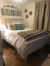When it comes to raymour & flanigan's beds and bedroom sets, they offer both modern designs and traditional styles with over 1000 choices. Queen 4 Piece Bedroom Set Excellent Condition Raymour Flanigan Used 2 Yrs Ebay