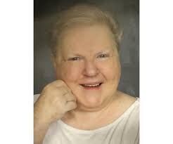 Joyce Mazur's Instagram, Twitter & Facebook