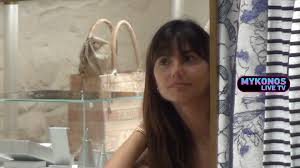 Για αρκετά χρόνια ζούσε μόνιμα στο εξωτερικό λόγω του μόντελινγκ. Hliana Papagewrgioy Des Thn Abafh Na Dialegei Royxa Sth Mykono Gossip Tv Gr