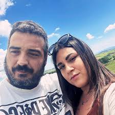 Sesso con Rosario Muniz parodia che dovevo assolutamente portare sul mio  canale. Adesso per fatemi contento voi, mettete LIKE a manetta, COMMENTATE  e CONDIVIDETE mi raccomando grandi :D  https://www.youtube.com/watch?v=dxcyQ_5CeR0&list=UUEb4bL8J4 ...