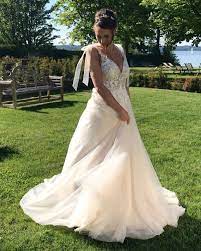 Brautkleider günstig online bei ebay entdecken. Amorella Brautmode Home Facebook