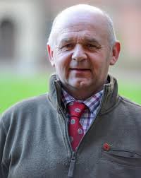 Reminiscing Vaynor Estate