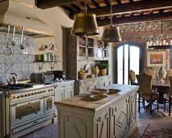 italian farmhouse kitchen in tuscany italian style kitchens tuscan kitchen italian farmhouse