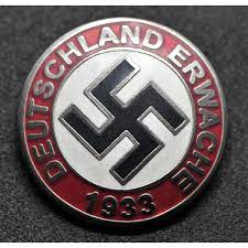 Deutschland erwache aus deinem bösen traum! Badge Deutschland Erwache 1933 War Militaria