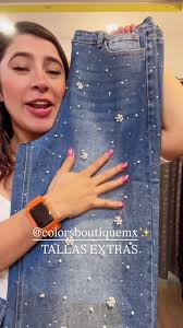 Nuevo modelo Plus Size: Moda Curvy para Tallas Extras