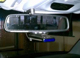 Wire going out must be at the bottom of the fuse? Diy Inexpensive Mirror Mount For Gps Radar Detector Etc Tacoma World