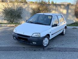 Image result for Bleu Cobalt 1995 Renault