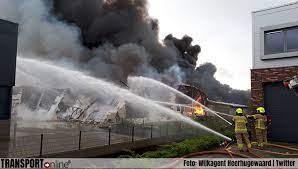 Die naam duidt op een laag gelegen plaats in moerasachtig land. Yedovso Ll U M