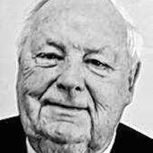 Winnie Sutherland's Instagram, Twitter & Facebook