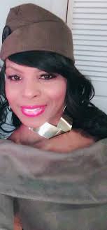 Meet Gracie Gray at Southern Queens Boutique