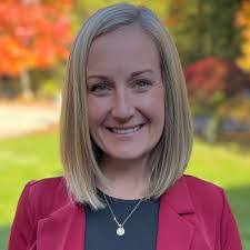 Amanda Babiarz's Instagram, Twitter & Facebook