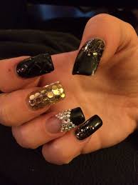 Black And Gold Pattern Nails Vi Nail Art Design East Haven Ct Black Gold Nail Design Gold Nail Designs Black Gold Nails Nail Designs
