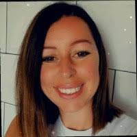 Danielle Poole”님의 프로필 100+