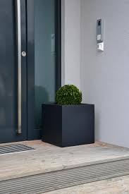 Pflanzkubel Blumenkubel Fiberglas Block Wurfel Anthrazit Hauseingang Pflanzkubel Anthrazit Blumenkubel Fiberglas