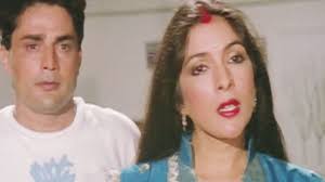 Neena gupta, who is gearing up for the release of her next shubh mangal zyada savdhaan in the image, neena is seen sporting a sleek bob with gold highlights. Neena Gupta Actress Biography Age Husband Children Family Caste Wiki More