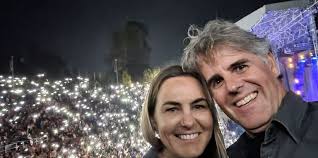 Lesley Bradshaw and Dan Kanner's Wedding Website