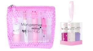 Un coffret maquillage et soin complet pour un regard des plus séduisants. Mon Premier Un Kit Make Up Pour Jeunes Filles Marie France Magazine Feminin
