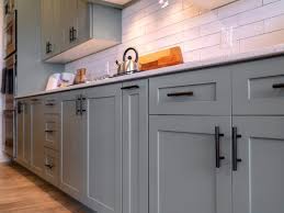 The technique is the same as for the primer — use even strokes with the brush and finish the stroke back into the wet paint and feather out the edges. How To Fix Worn Spots On Kitchen Cabinets Homenish