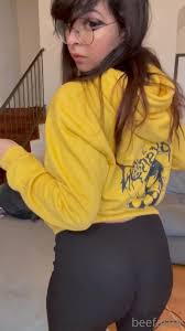 Watch online BeeFarmr aka beefarmr - 02-10-2022 OnlyFans Video - Leggings  on X-video