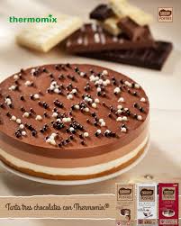 Tarta A Los Tres Chocolates Con Thermomix Tm31 Tm5 Receta Tarta Tres Chocolates Tartas Pastel De Tres Chocolates