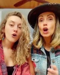 A singer and an actress, she released solo studio albums titled as cancoes da marta (the songs of marta) and boa onda (good wave). Marta Peneda Videos Facebook
