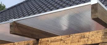 Eine markise ist sonnenschirm, regenschirm und windschutz zugleich. Kondenswasser In Stegplatten Verhindern Das Rexin Magazin