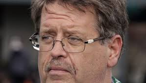 Prominent trainer, writer duke it out at Churchill Downs