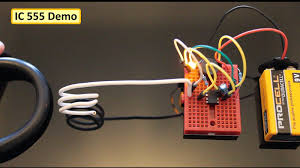 The output of the 555 timer remains high while the pulses applied to its input occur in the correct intervals of time. Contactless Voltage Detector Diy Arduino Esp8266 Nodemcu Projects