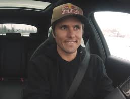 He's been in the game for years,has huge deals with red bull and head,runs his big ol youtube channel and owns douchebags as well as most likely investing in things. Jon Olsson S New 705 Hp Audi Rs6 Is A Screaming Two Faced Wagon Autoevolution