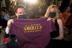 Giuseppe conte è indagato per peculato. Il Premier Conte E La Compagna Olivia Paladino Presenti Alla Prima Del Cinema America Gazzetta Del Sud