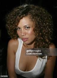 Jade Mcrae's Instagram, Twitter & Facebook