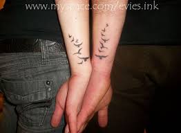 Small Bird Tattoo On Hand Birds Tattoo Birds Tattoo Couples Tattoo Designs Couple Tattoos