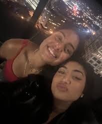 Hello there! My name is Hamzeh, and I am looking for a roommate/roommates  to share a place with. I want to move in by August 17 and my budget is $600  or