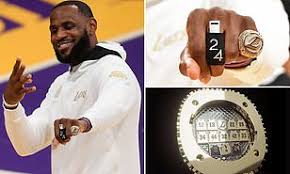 The los angeles lakers received their 2020 championship rings on tuesday. Lakers Honor Kobe Bryant With New Championship Rings Worth Over 150 000 Each Daily Mail Online