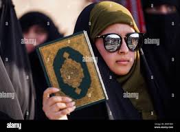 Sadr hi-res stock photography and images