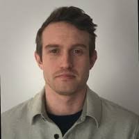 100+ “Sam Betts” profil