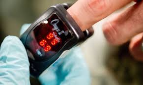 A pulse oximeter is a small portable device that clips on the finger and provides you with your oxygen level within seconds. 7 Best Pulse Oximeters In 2021 Medical Sports Use