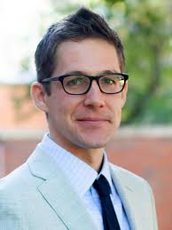 2015 kultainen nainen hubertus czernin. Tuck School Of Business Daniel C Feiler