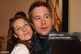 Denise Laurie's Instagram, Twitter & Facebook